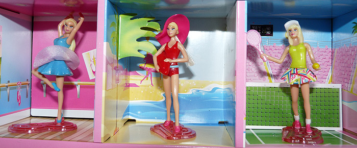 Barbie Figur von Mantel